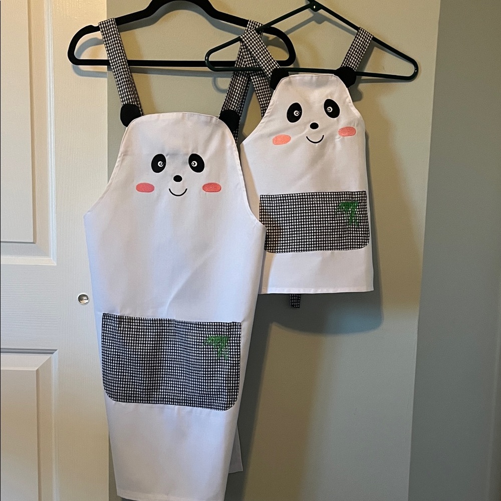 Matching Parent & child apron set - Panda design
